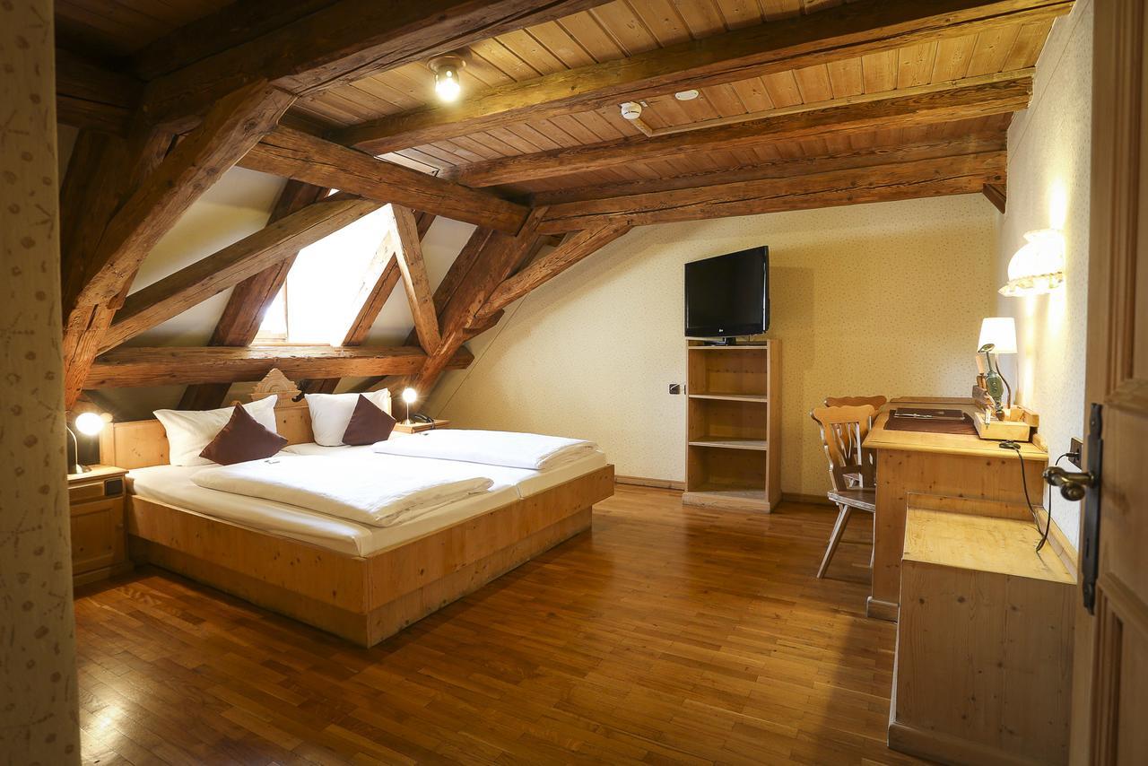 Hotel-Brauereigasthof Josef Fuchs Neusass Ngoại thất bức ảnh